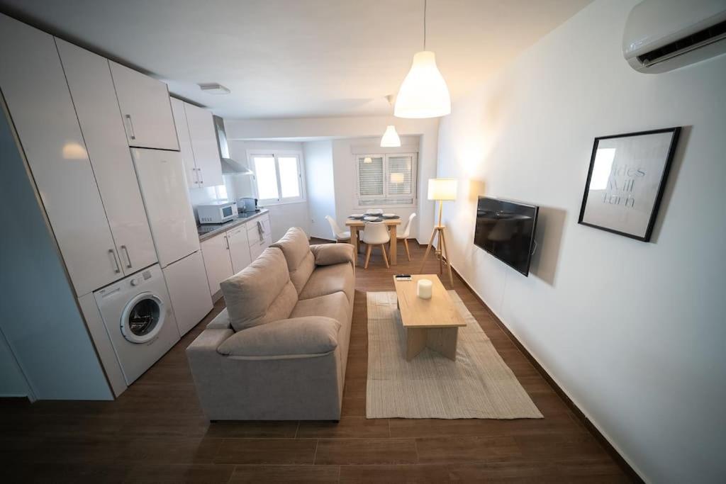 California Apartament Duenas Sevilla Buitenkant foto