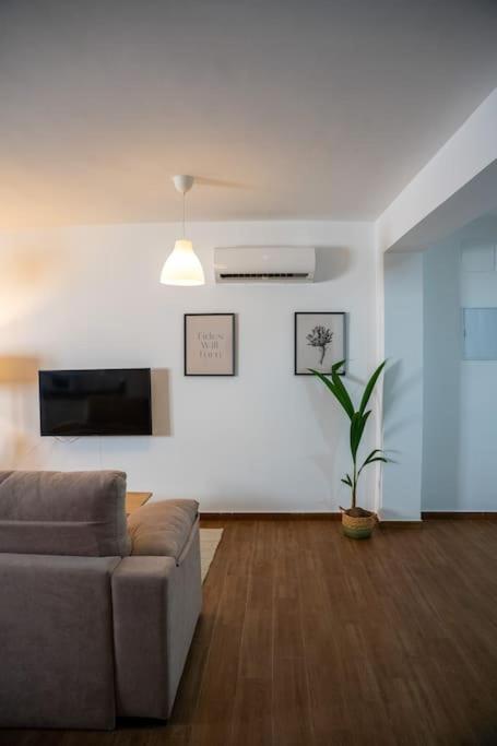 California Apartament Duenas Sevilla Buitenkant foto